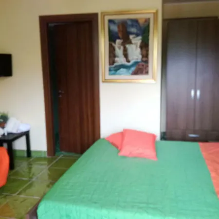Bed & Breakfast Il Rifugio Di Nino 4*
